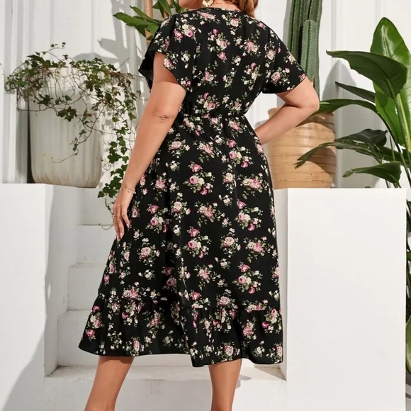 Boho Plus White floral Print Butterfly Sleeve Maxi Dress - Picture 11 of 12